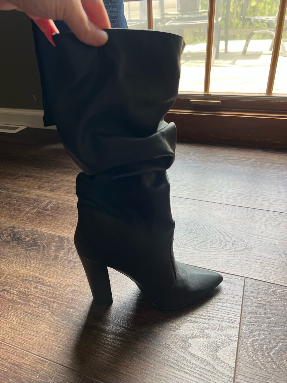 Black Slouchy High Heel Knee Boot
